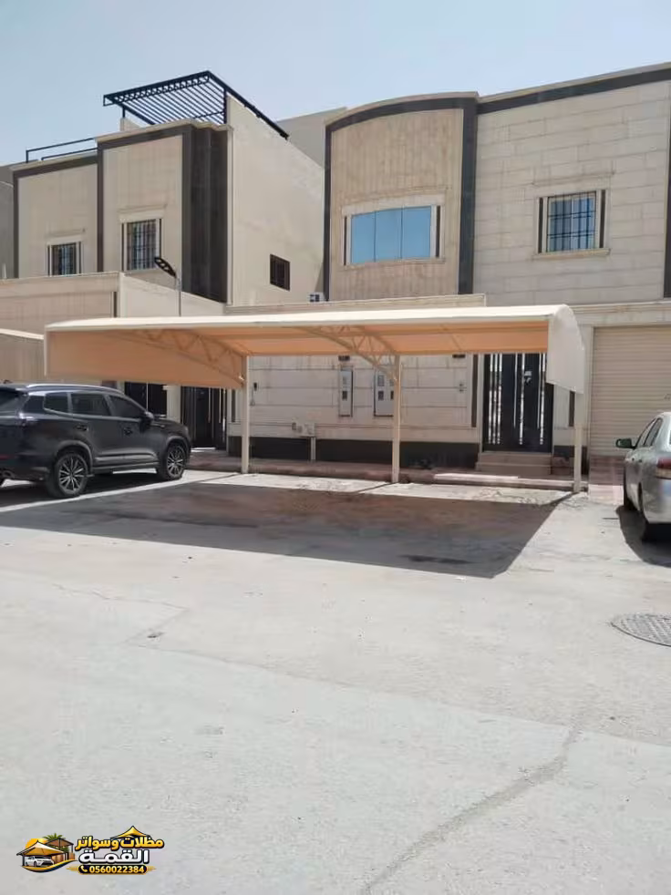 صورة من المعرض