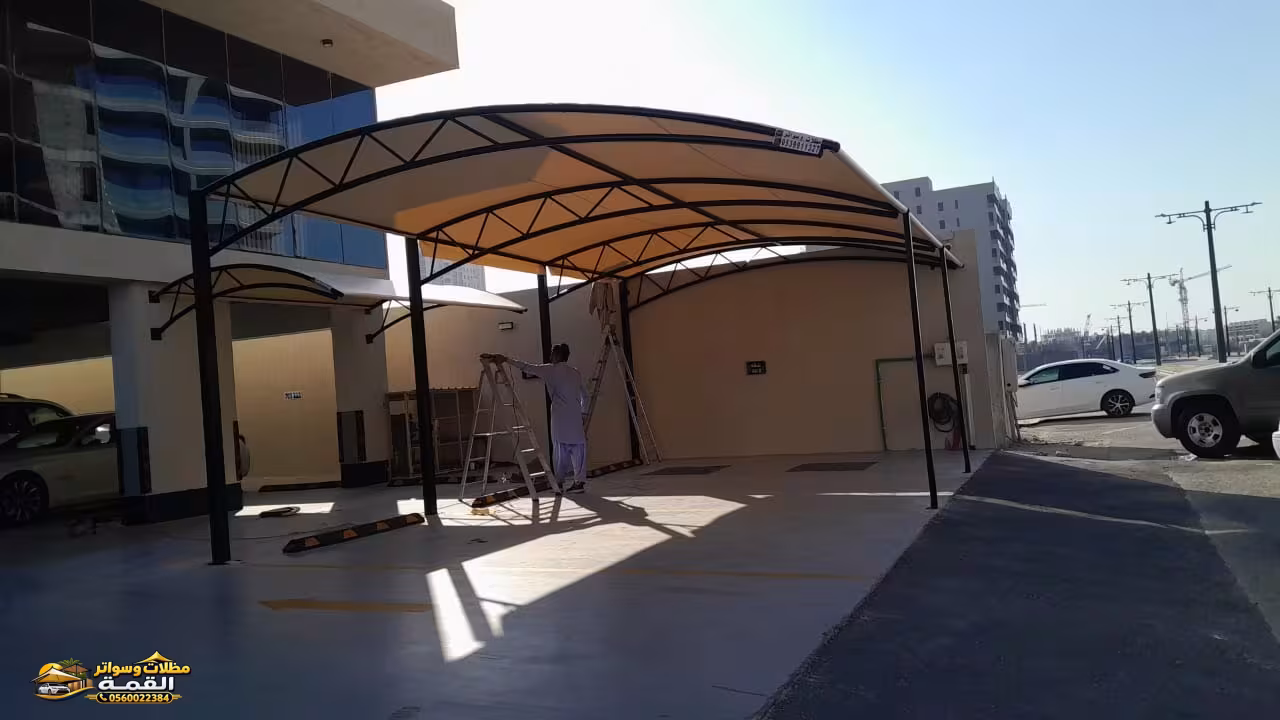 صورة من المعرض
